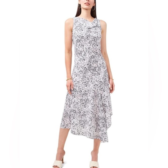 Vince Camuto Dresses & Skirts - Vince Camuto Snakeskin Dress